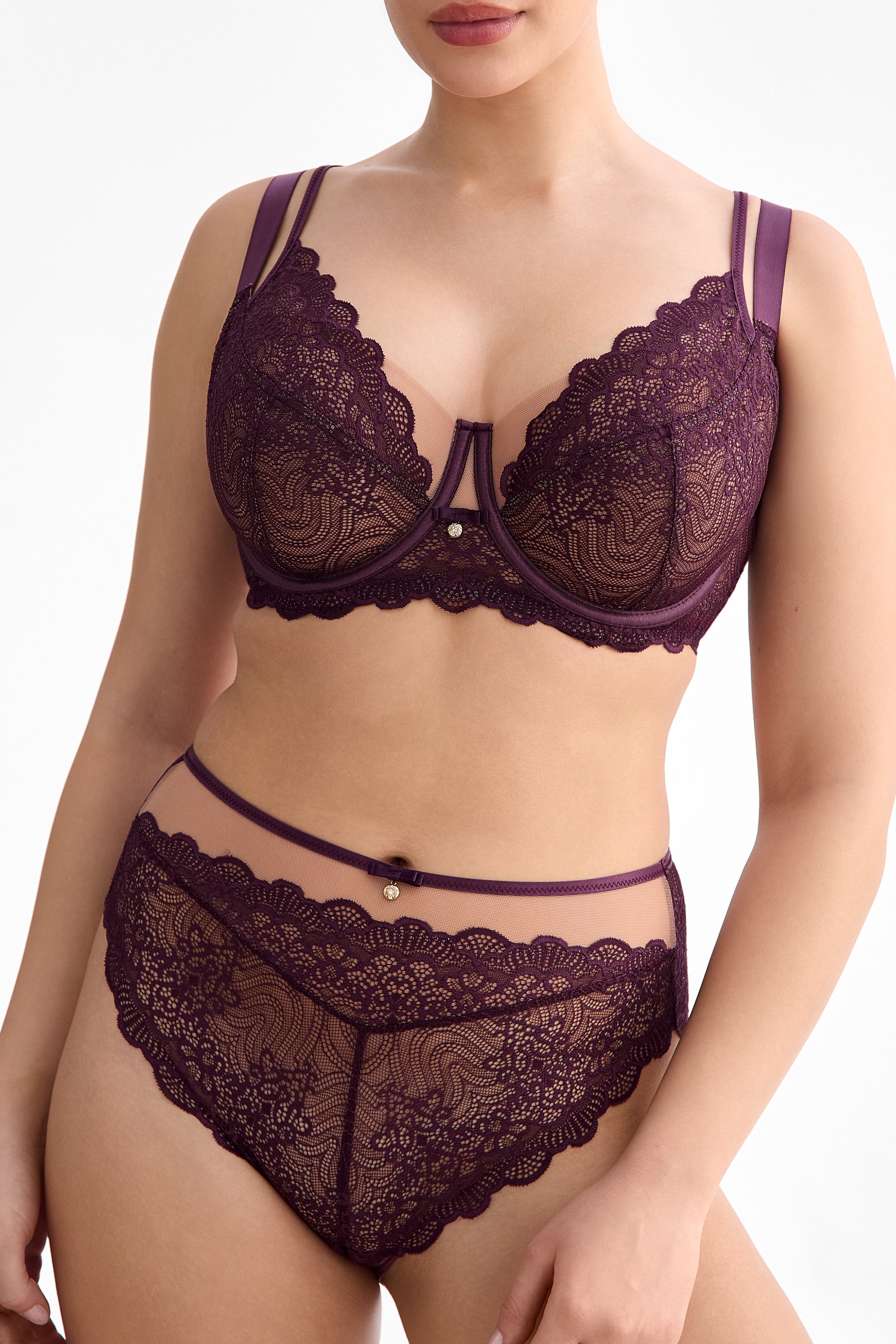 Maribel full cup bra B161 liquid cherry
