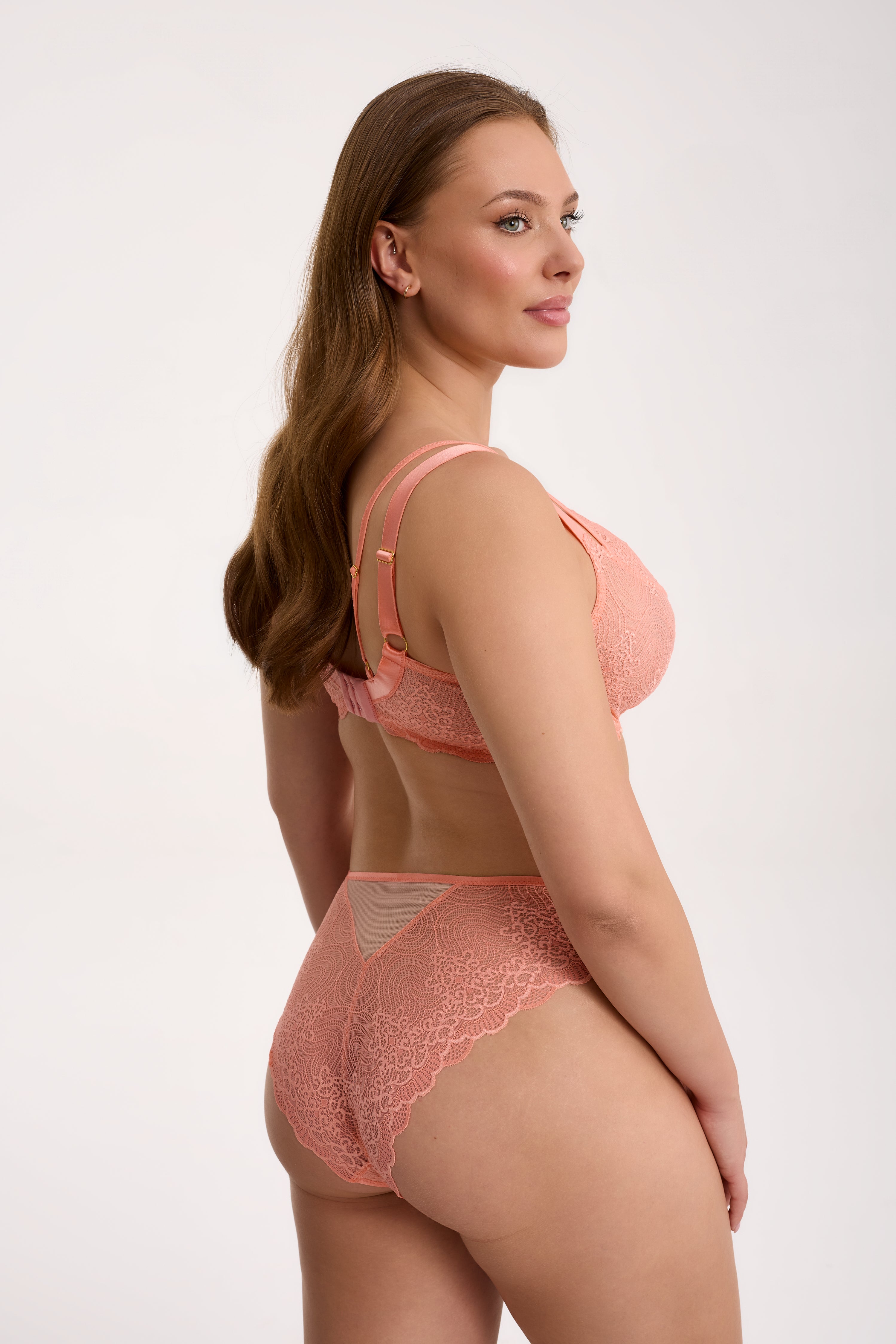 Maribel full cup bra B161 peach