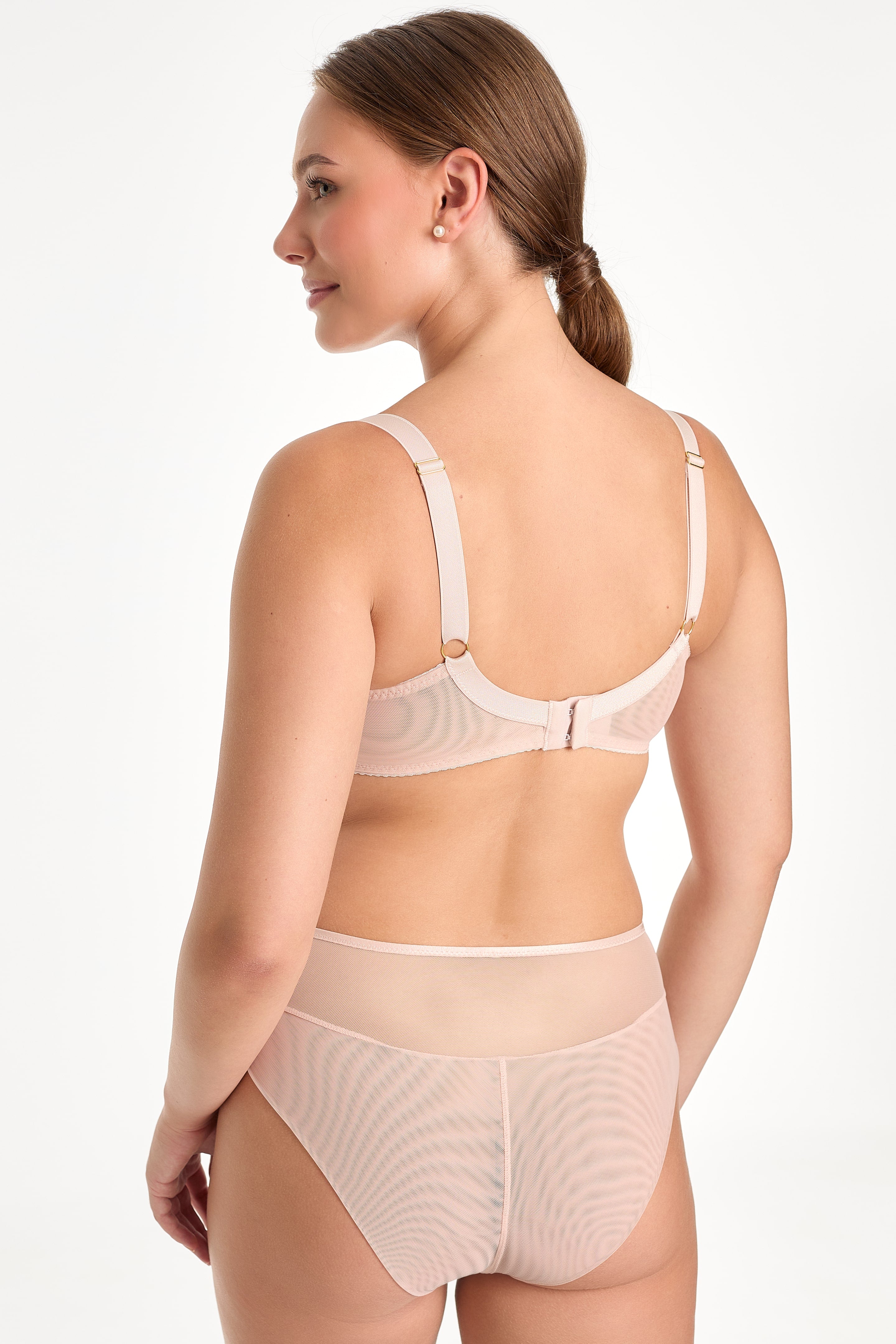 Kira full cup B161 bra cappuccino